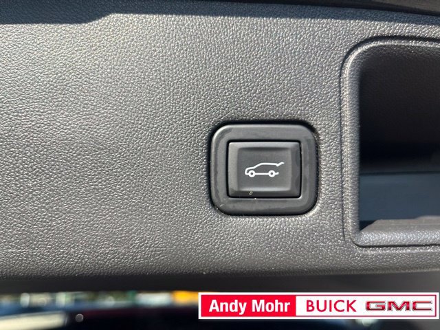 Used 2019 GMC Terrain Denali w/ Advanced Safety Package AWD/4WD image 13