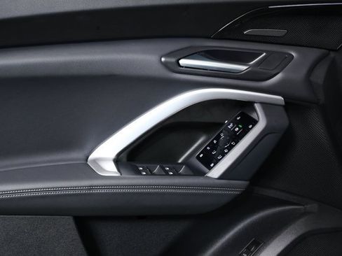 Certified 2025 Audi Q5 Premium Plus w/ Premium Plus image 6