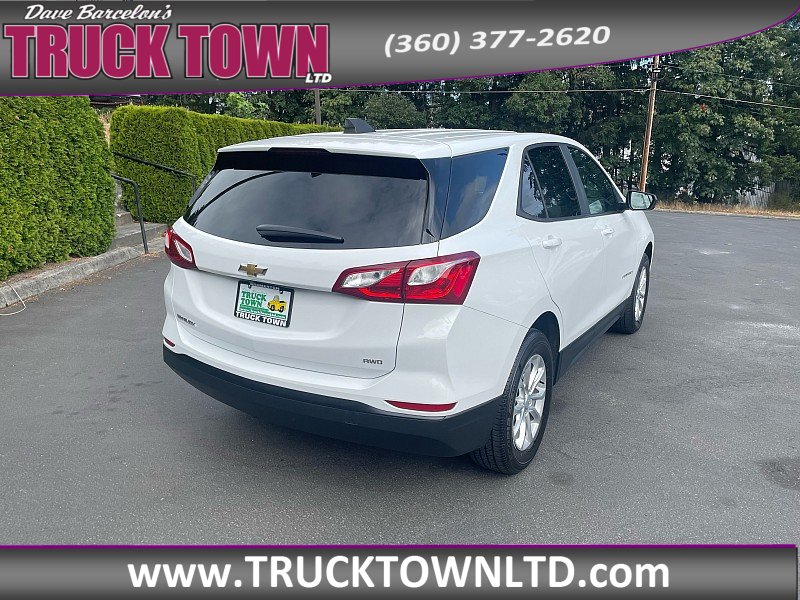Used 2020 Chevrolet Equinox LS w/ LS Convenience Package AWD/4WD image 5