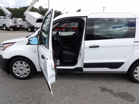 Used 2020 Ford Transit Connect XL FWD image 13