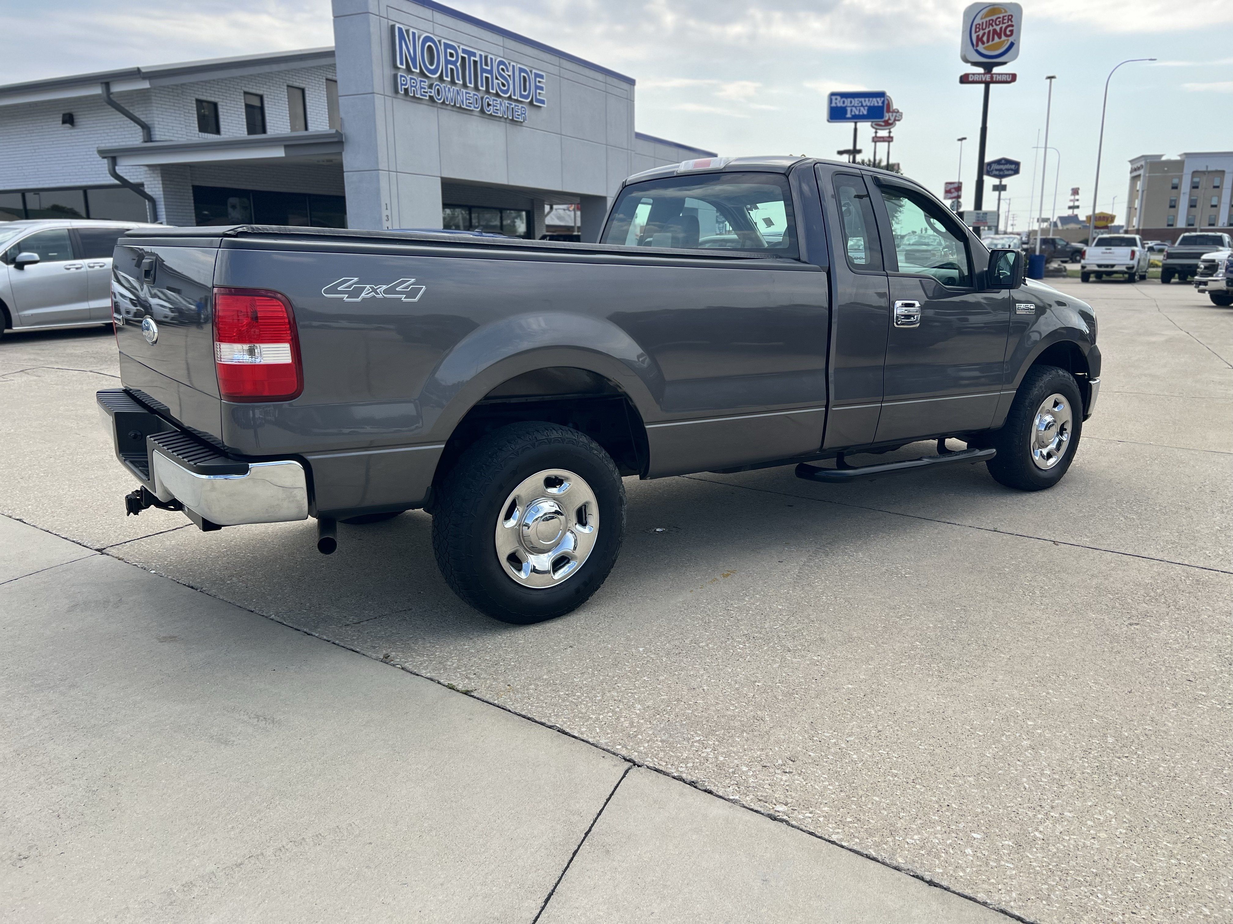 Used 2007 Ford F150 XL AWD/4WD image 4