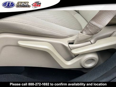 Used 2016 Dodge Journey SXT image 11