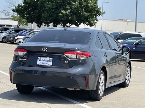 Used 2024 Toyota Corolla LE FWD image 4