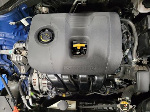 Used 2019 Hyundai Elantra Value Edition FWD image 30