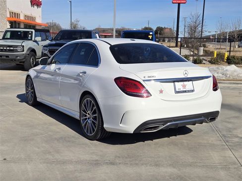 Used 2019 Mercedes-Benz C 300 C 300 image 4