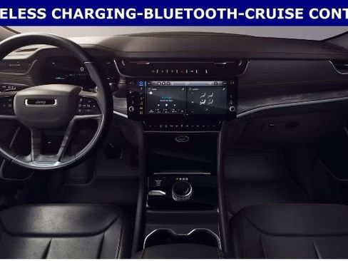 New 2026 Jeep Grand Cherokee L Limited AWD/4WD image 6