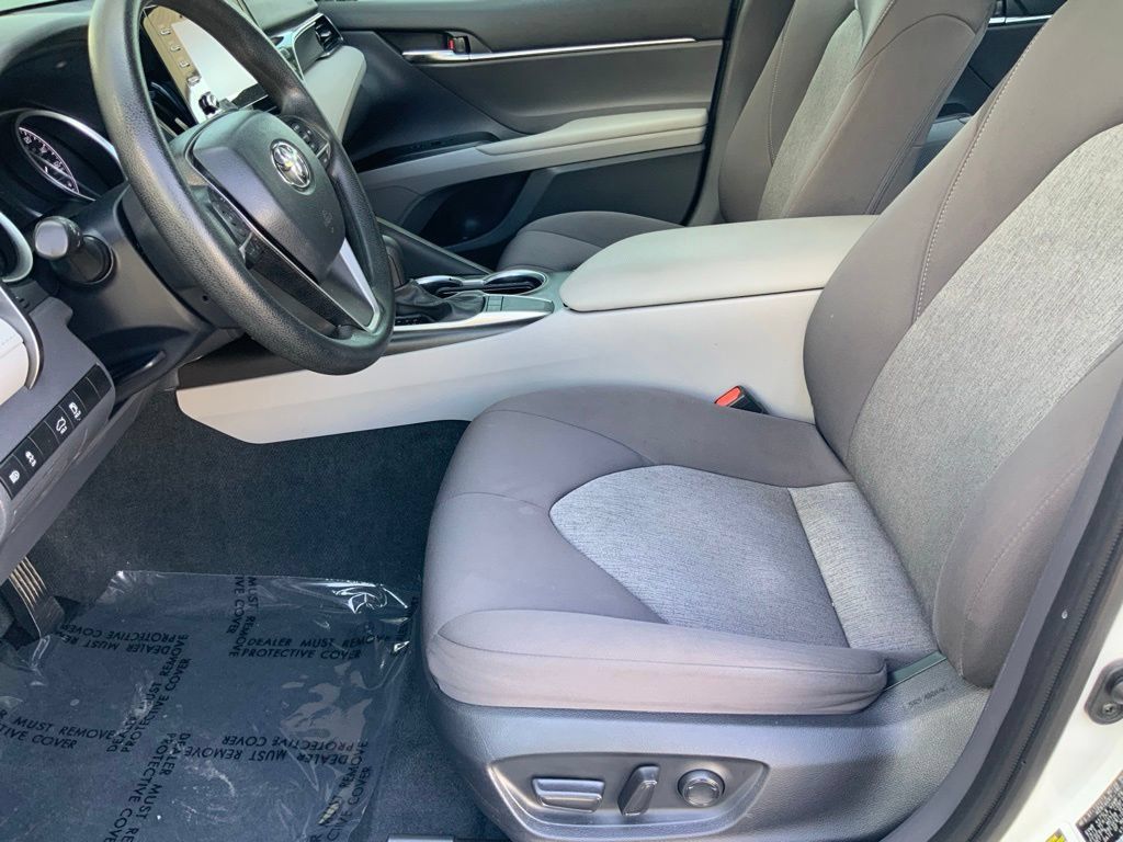 Used 2024 Toyota Camry LE FWD image 13