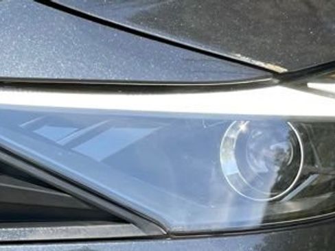 Used 2023 Hyundai Elantra SEL w/ Convenience Package image 12