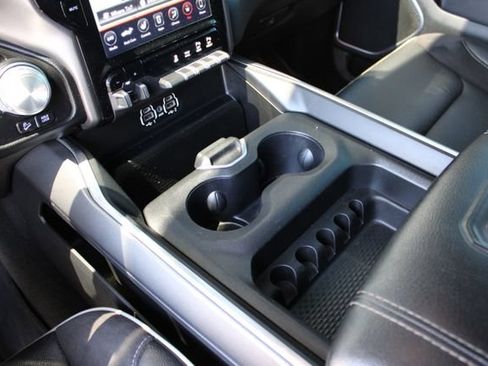Used 2020 RAM 1500 Laramie w/ Sport Appearance Package AWD/4WD image 30