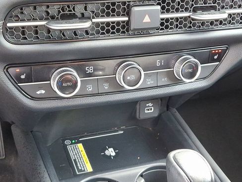 Used 2023 Honda HR-V EX-L image 17