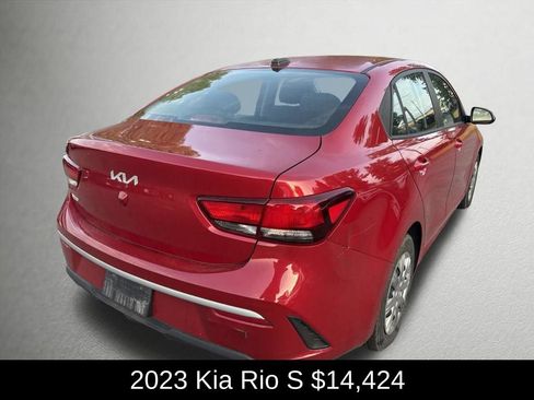 Used 2023 Kia Rio S FWD image 3