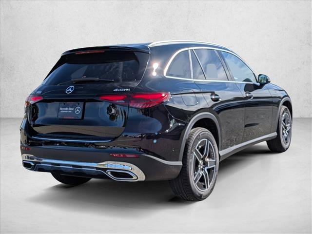 Certified 2026 Mercedes-Benz GLC 300 4MATIC image 2