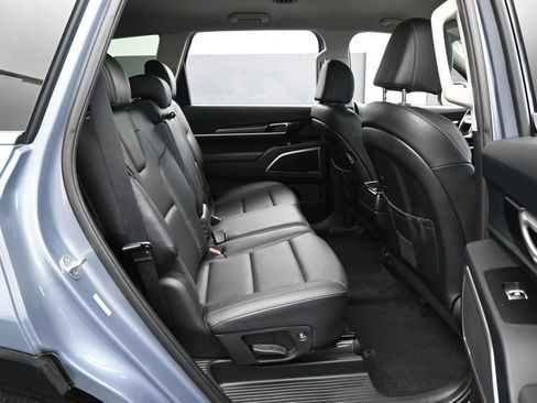 Used 2024 Kia Telluride LX FWD image 37