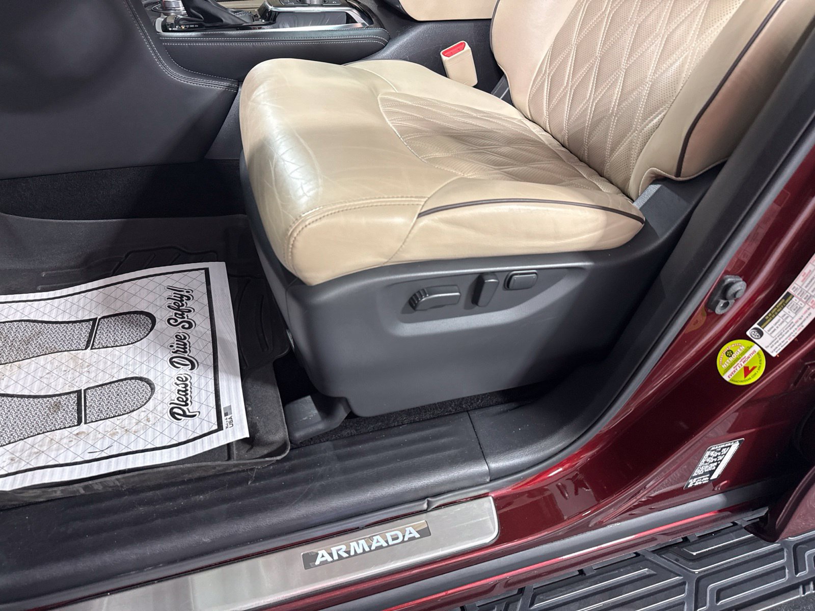 Used 2023 Nissan Armada Platinum w/ Captain's Chairs Package AWD/4WD image 32