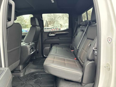 Certified 2023 Chevrolet Silverado 1500 High Country w/ Technology Package image 25