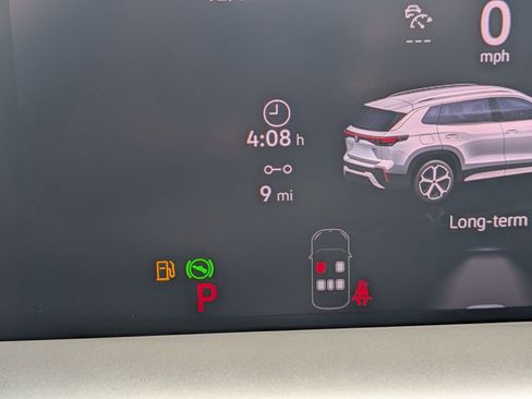 New 2026 Volkswagen Tiguan SE R-Line FWD image 30