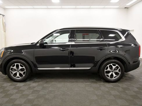 Certified 2022 Kia Telluride EX AWD/4WD image 4