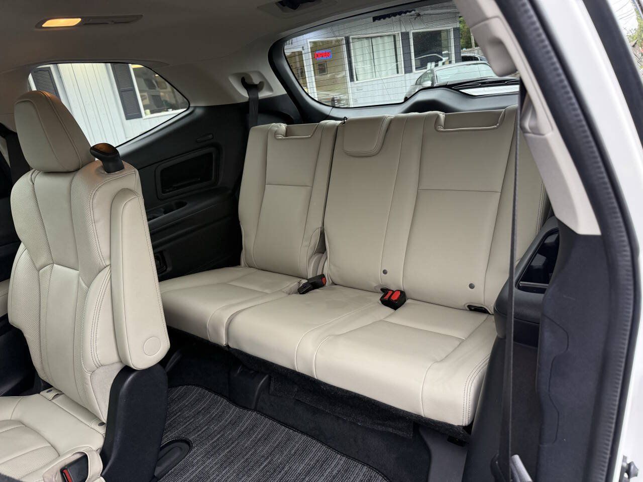 Used 2023 Subaru Ascent Limited AWD/4WD image 15