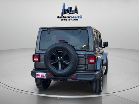 Used 2020 Jeep Wrangler Unlimited Sahara image 5