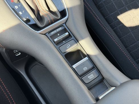 Certified 2024 Honda HR-V Sport image 25