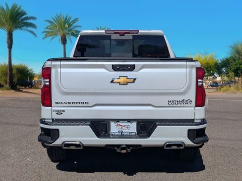 Used 2023 Chevrolet Silverado 1500 High Country w/ Technology Package image 5