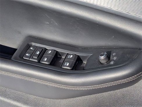 Certified 2024 Jeep Grand Cherokee Altitude image 14