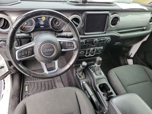 Used 2021 Jeep Gladiator Overland image 22