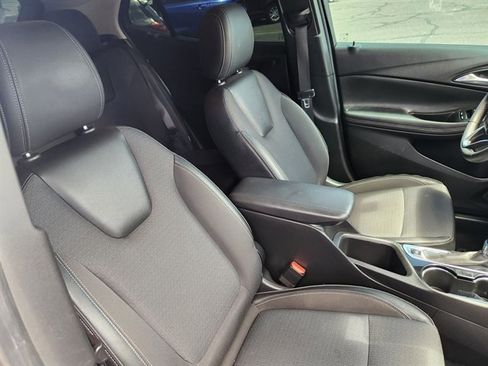 Used 2021 Buick Encore GX Select w/ Sport Touring Package image 8