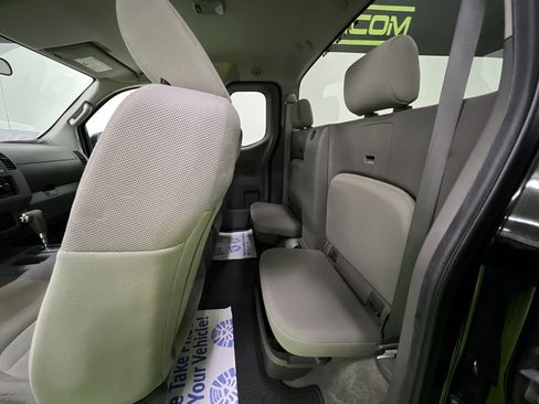 Used 2013 Nissan Frontier S RWD image 23