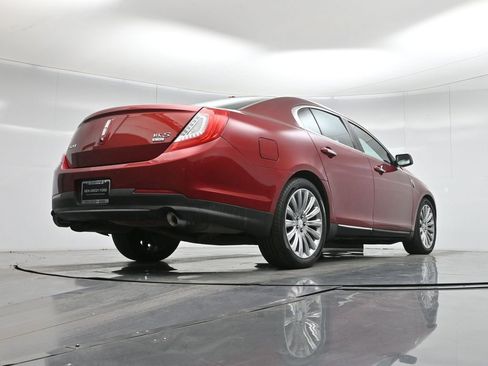 Used 2013 Lincoln MKS AWD image 48