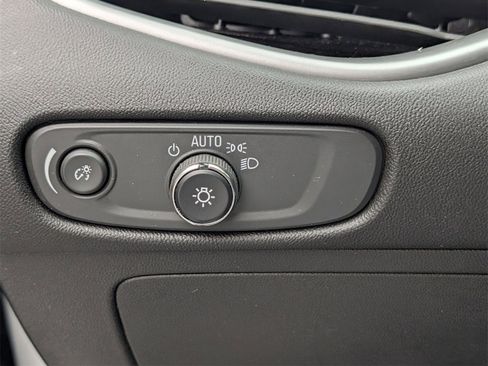 Used 2024 Chevrolet Malibu LT image 25