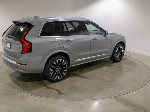 New 2026 Volvo XC90 B6 Ultra image 6