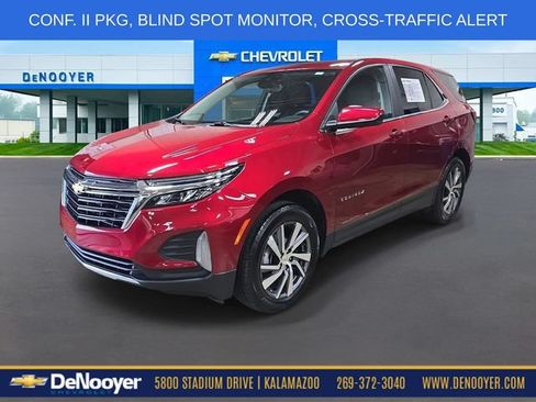 Used 2024 Chevrolet Equinox LT AWD/4WD image 1