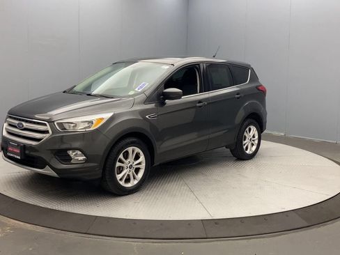 Used 2019 Ford Escape SE AWD/4WD image 9