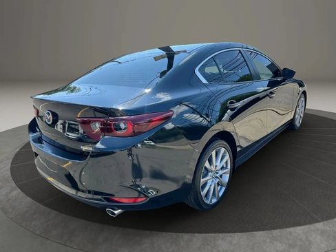 Used 2023 MAZDA MAZDA3 s FWD image 5