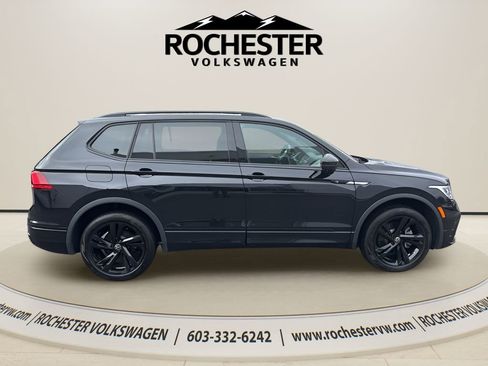 Used 2024 Volkswagen Tiguan SE R-Line AWD/4WD image 7