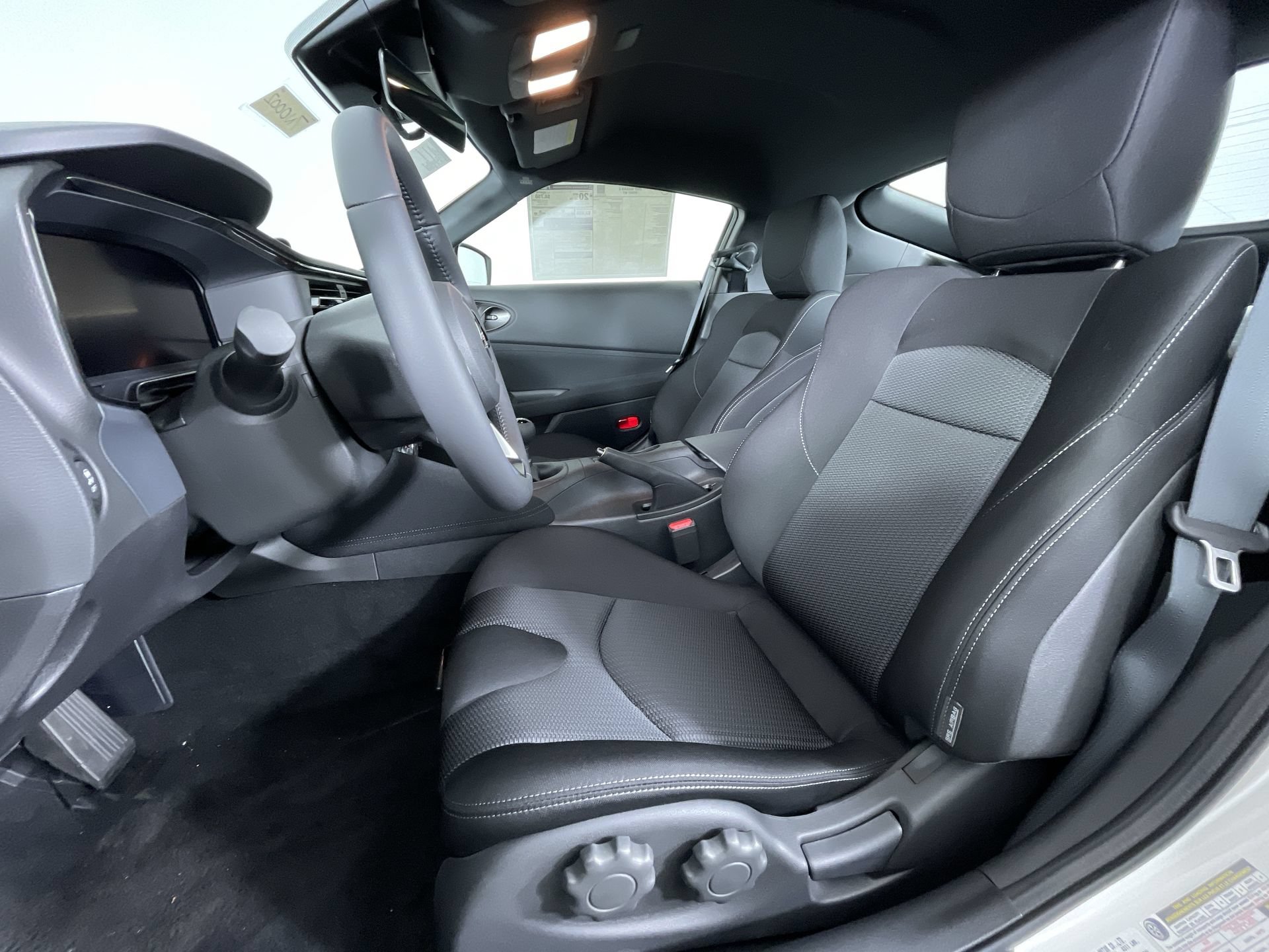 New 2027 Nissan Z Sport w/ Essentials Package (Sport) RWD image 15