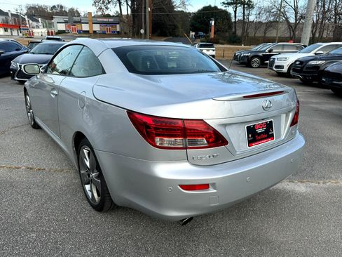 Used 2010 Lexus IS 350C image 13
