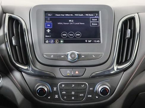 Used 2022 Chevrolet Equinox RS image 28