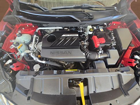 Used 2023 Nissan Rogue SV AWD/4WD image 12