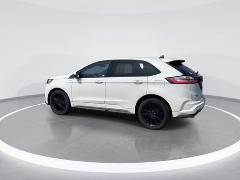 Certified 2020 Ford Edge ST-Line FWD image 5