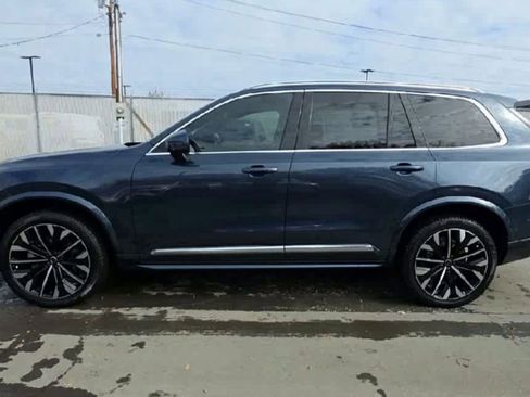 New 2026 Volvo XC90 B6 Plus image 5