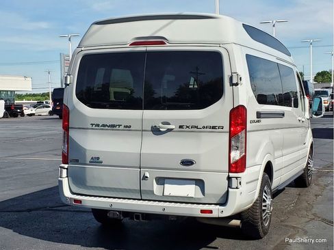 Used 2023 Ford Transit 150 Low Roof AWD image 4