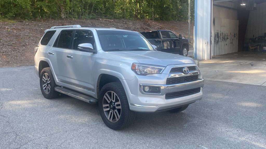 Used 2015 Toyota 4Runner Limited AWD/4WD image 3