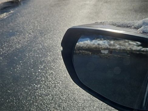 Used 2020 Honda CR-V Touring image 24