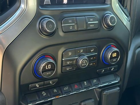 Used 2019 Chevrolet Silverado 1500 LT w/ All-Star Edition AWD/4WD image 27