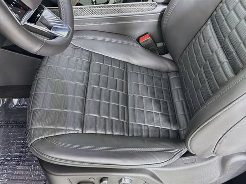 Used 2025 Cadillac Escalade V w/ LPO, Floor Liner Package AWD/4WD image 19