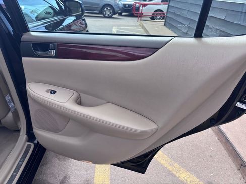 Used 2002 Lexus ES 330 image 32