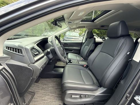 New 2026 Honda Odyssey EX-L image 13