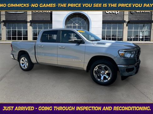 Used 2022 RAM 1500 Big Horn AWD/4WD image 1